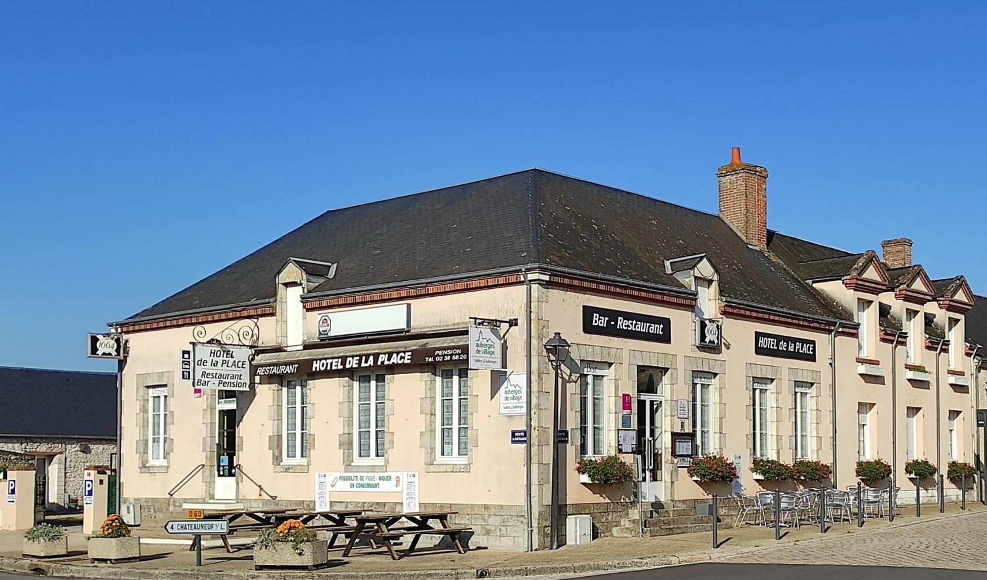 Hôtel de la Place Germigny-des-Prés Extérieur photo